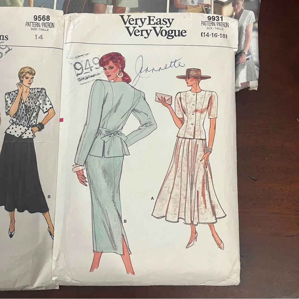 Lot of 6 Vintage Career / Outfit Sewing Patterns Vogue McCall’s 1980s-90s